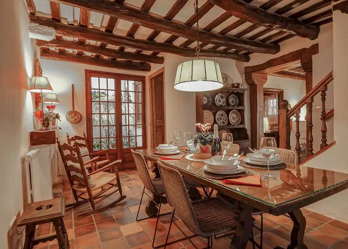 Villa Aralinn By Hello Homes *