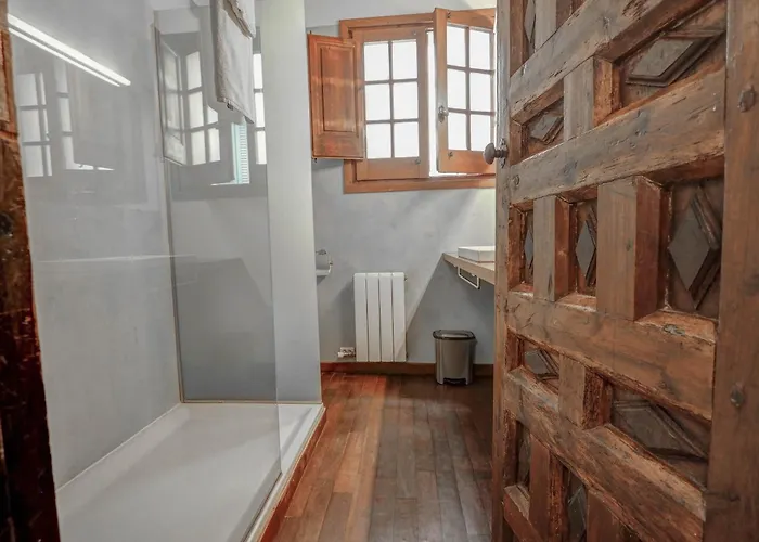 Villa Aralinn By Hello Homes